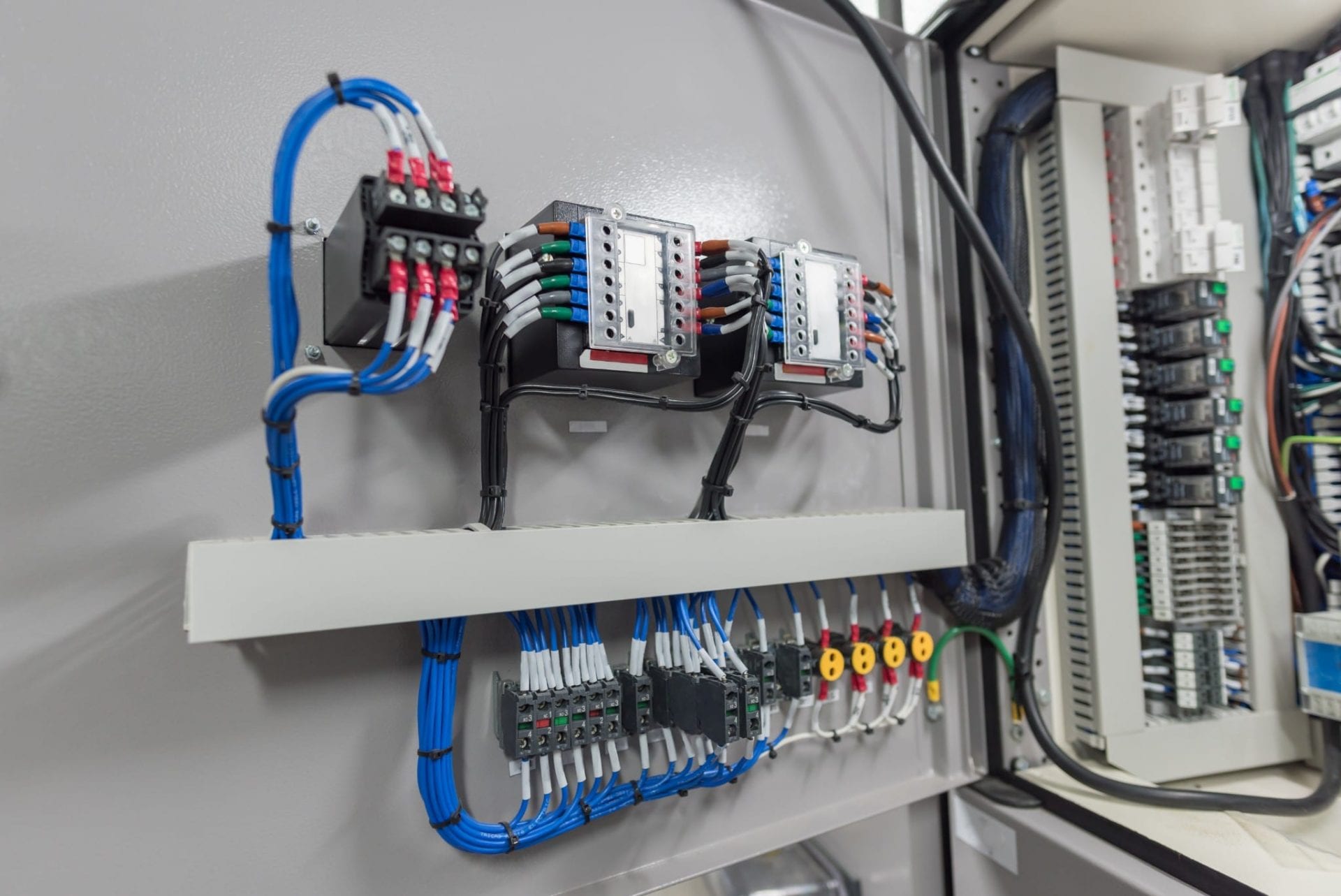 hero-img-02 electrical-wiring-scaled-1